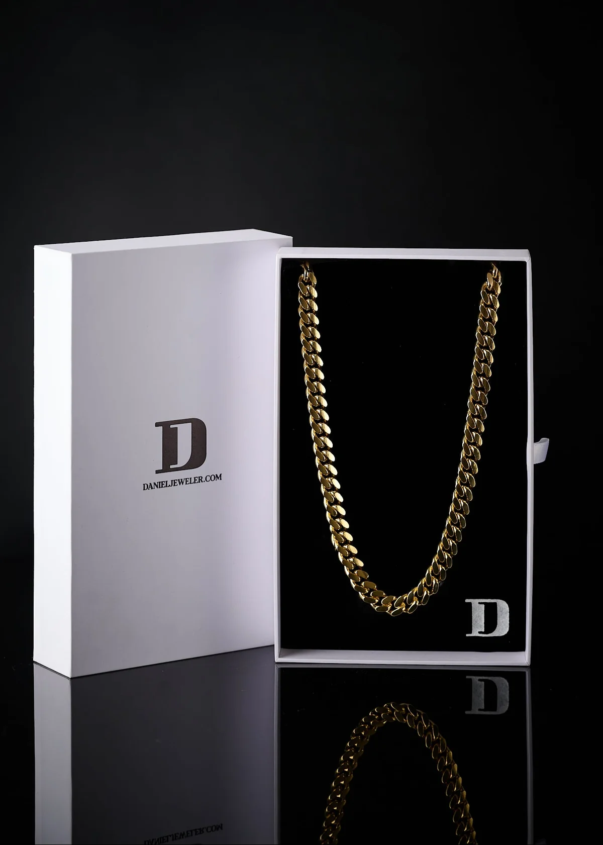 Timeless Italian Gold and Silver